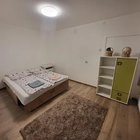 Dvor 2 Апартаменты *